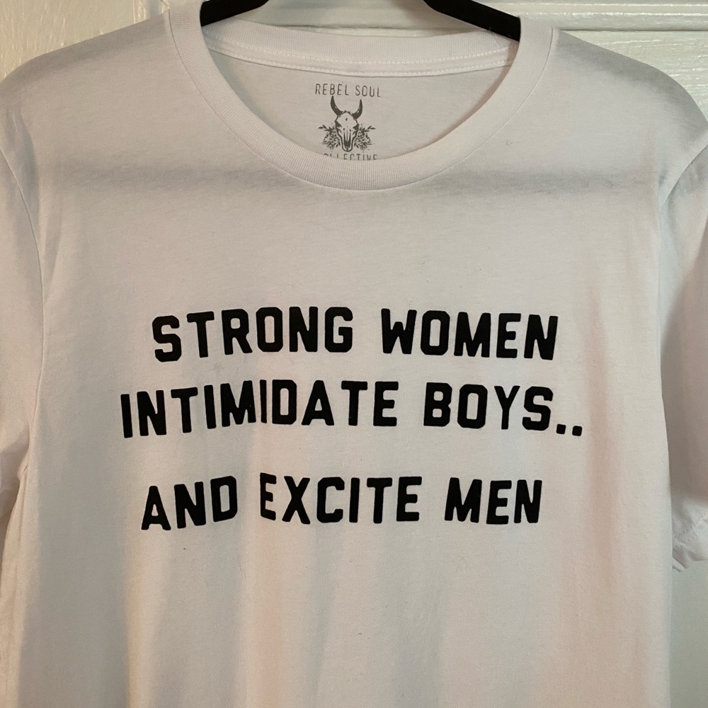 Rebel Soul Collective women’s Size Medium stretch cotton tshirt